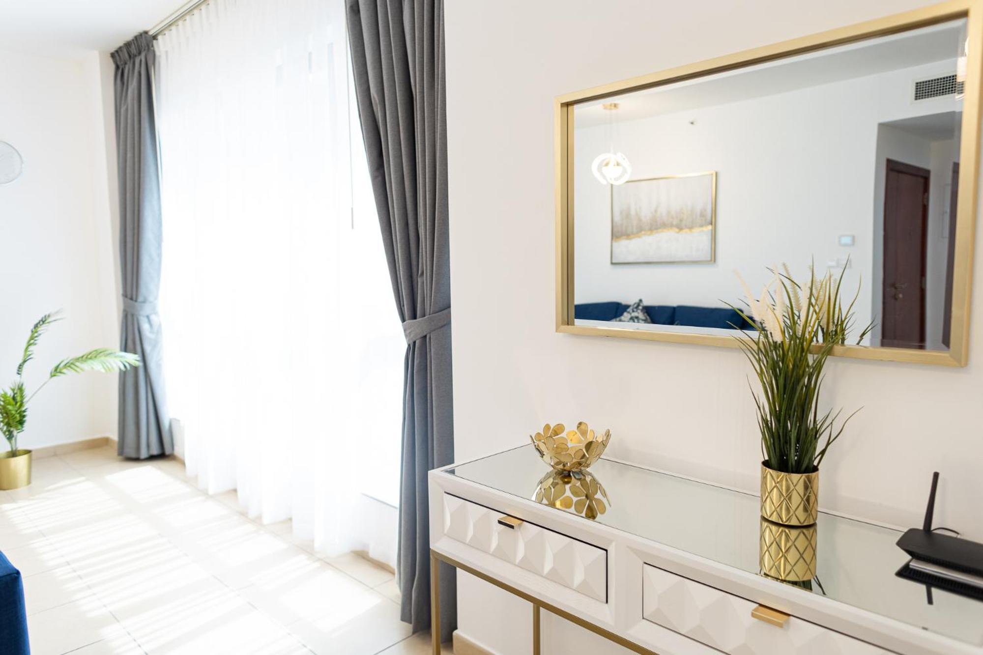Apartment Murjan Jbr By Happy Season