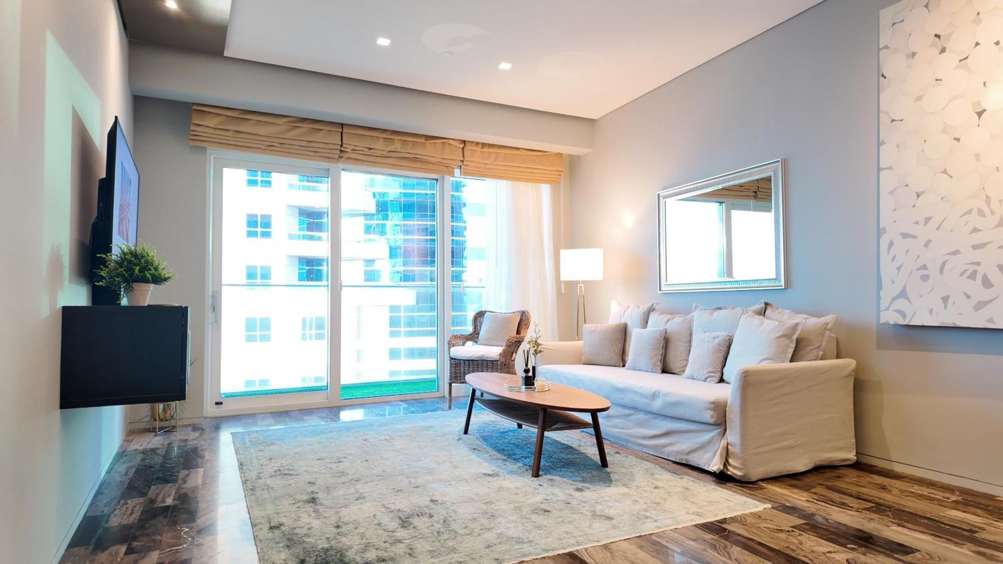 Apartment Damac Heights By Fendi Dubai