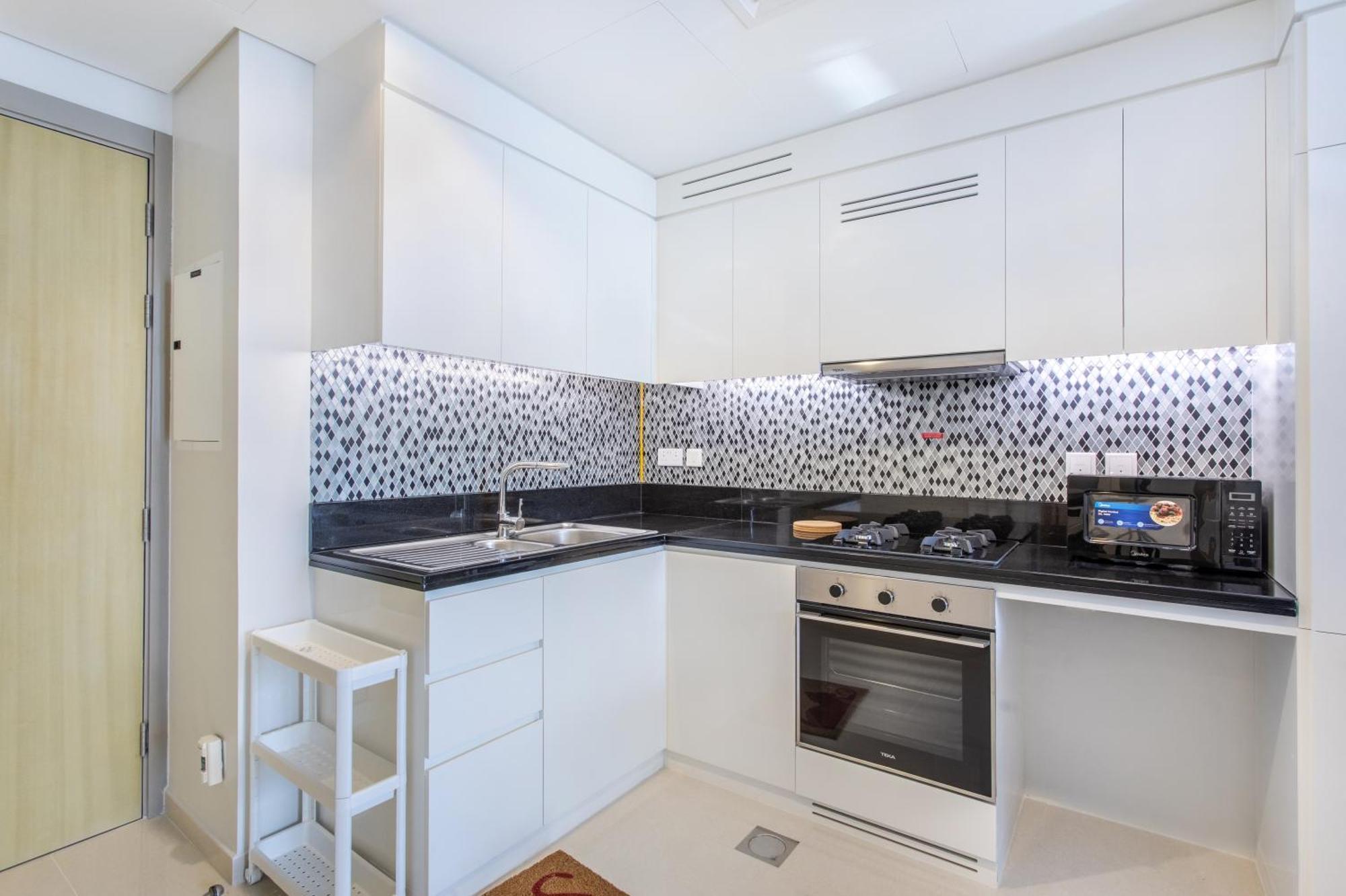 Staycae Homes - Aykon C * Dubai