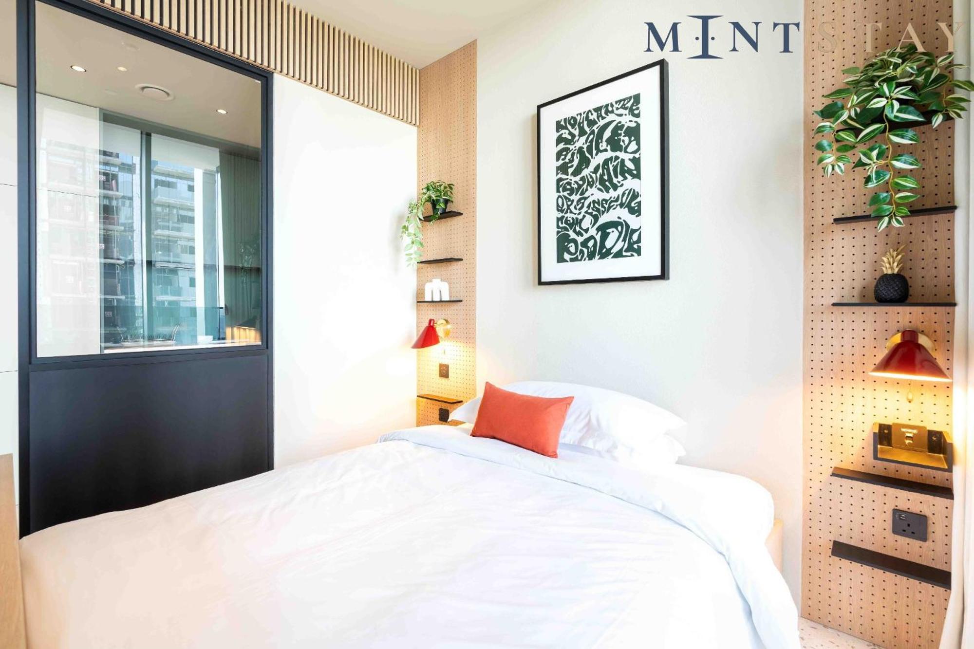 Upside Living, Business Bay - Mint Apartment