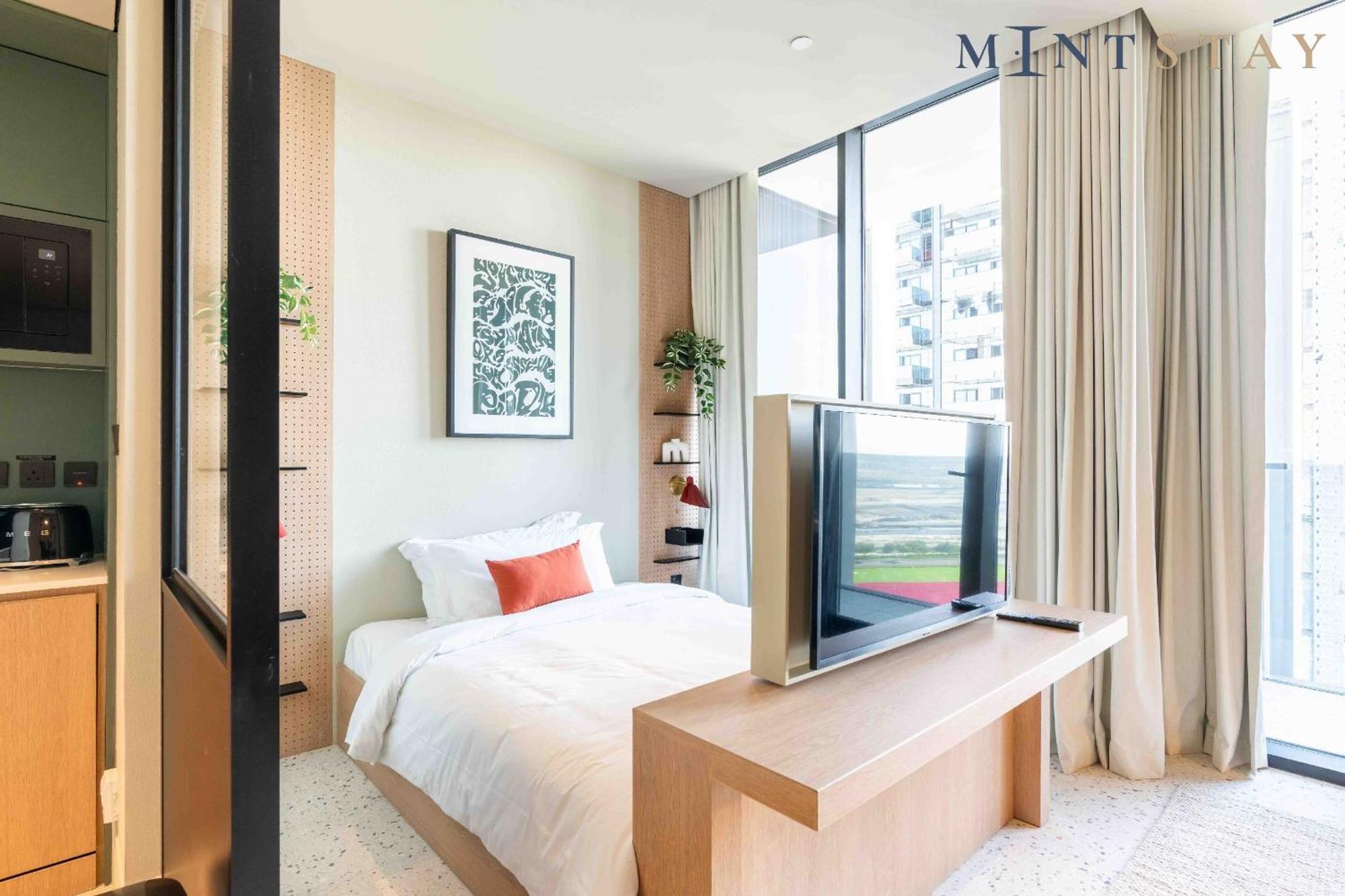 Upside Living, Business Bay - Mint Apartment *