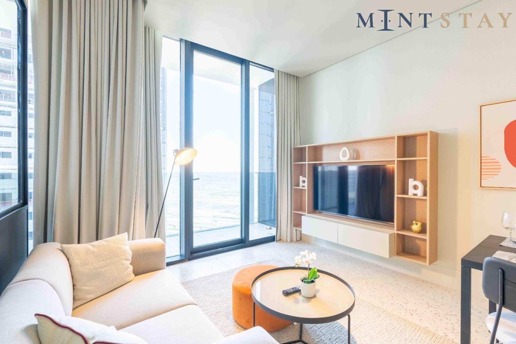 Upside Living, Business Bay - Mint * Dubai