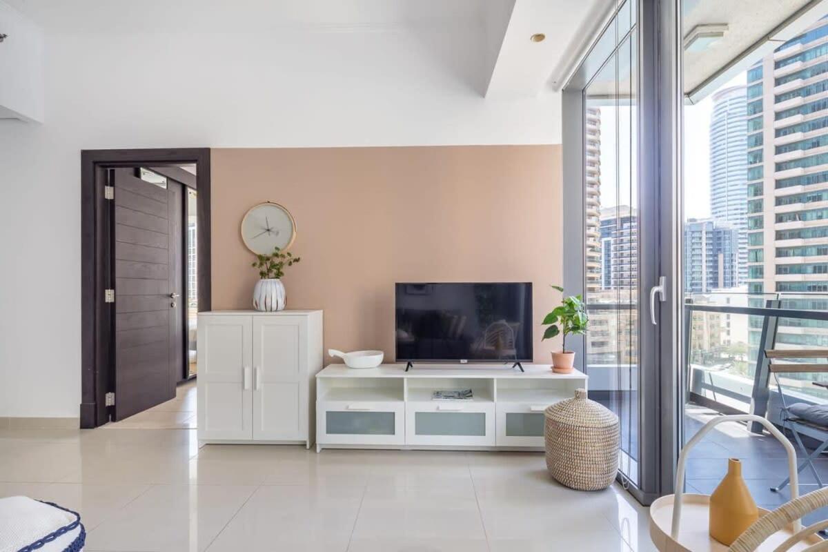 Apartment Frank Porter - Silverene Dubai