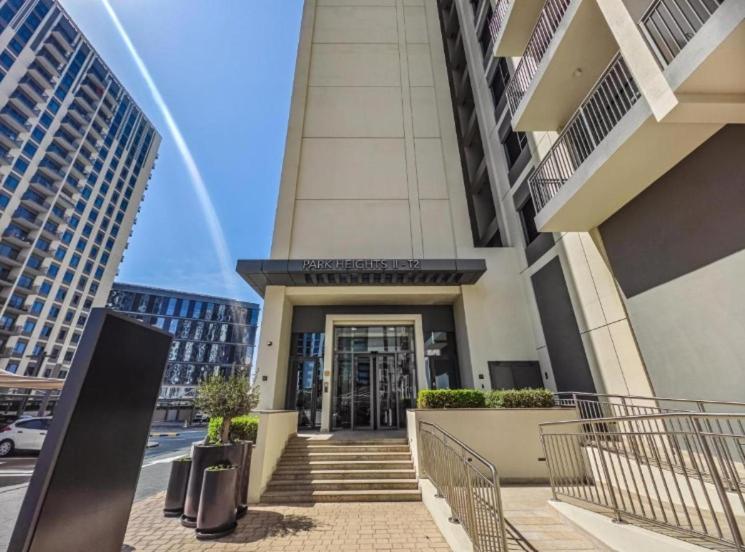 1br In Park Heights 2 Hills