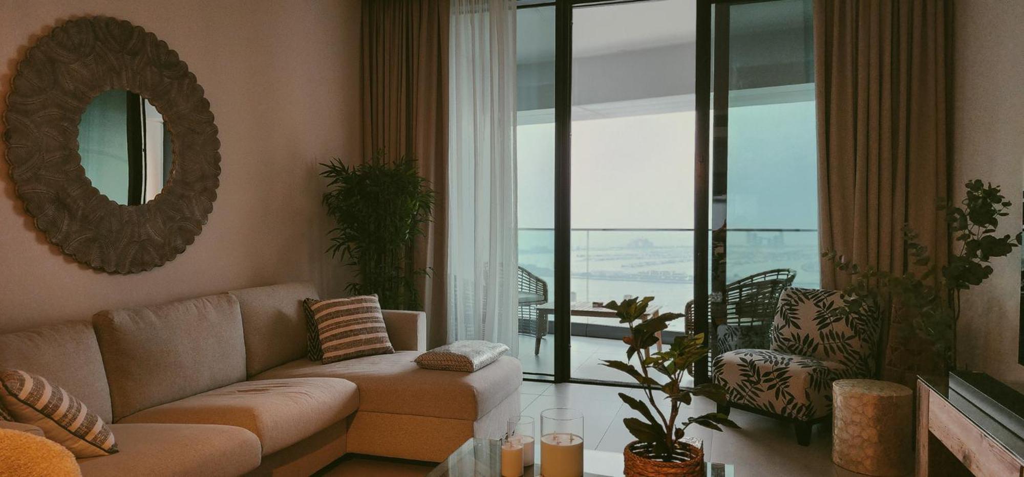 Apartment Lux 2 Bd With Parking Full Sea View And Location *