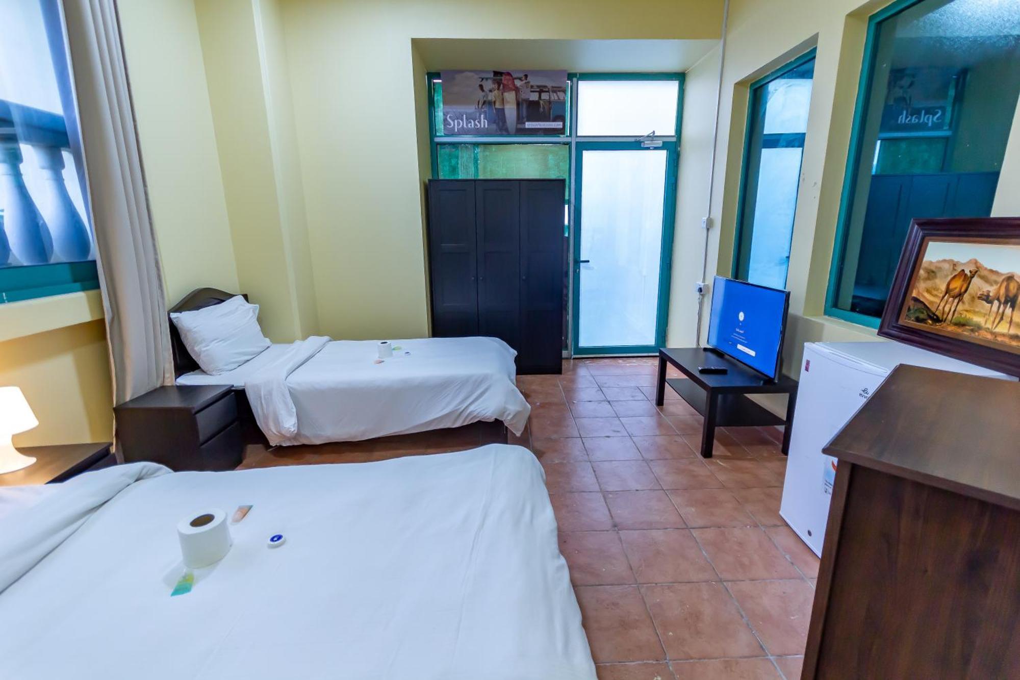 Apartment Spacious For Girls In Marina فتيات فقط *