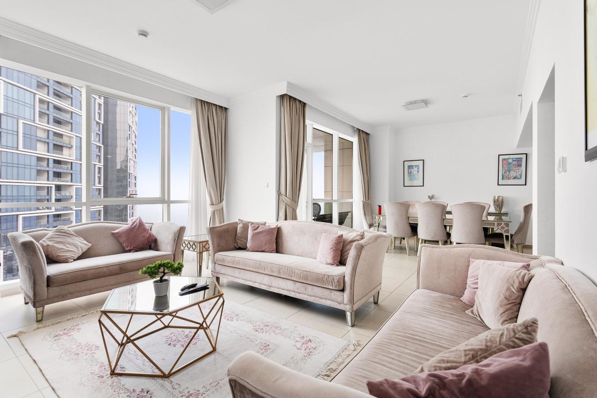 2 Bedroom With Direct Free Access - Al Bateen Towers