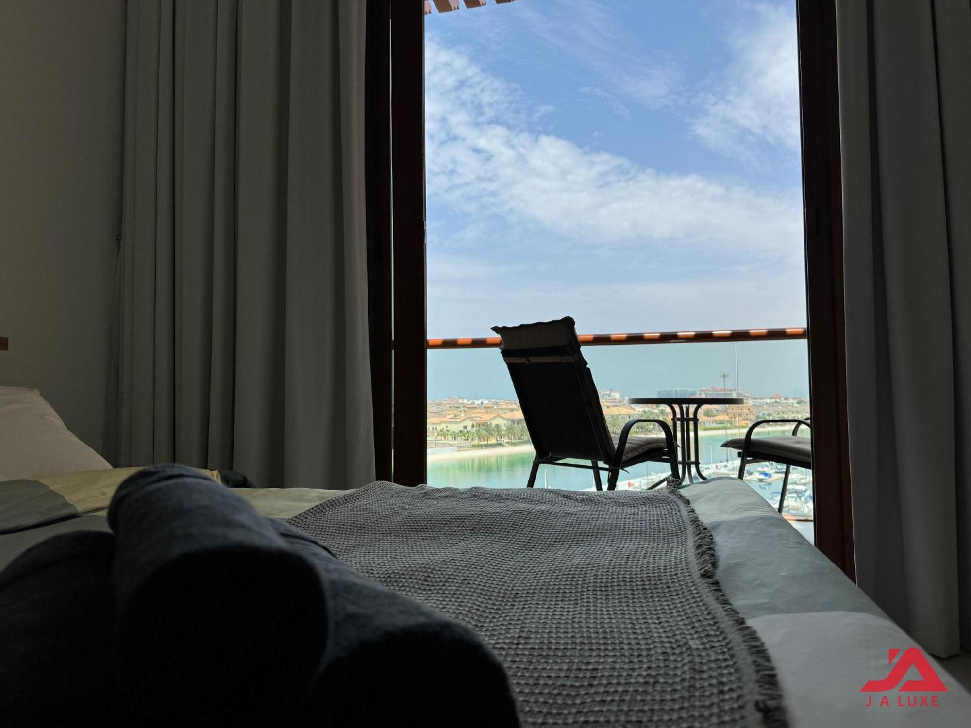 Unique At Of Yachts With Panoramic Sea View Of Burj Khalifa, Alarab & Atalntis In Palm Jumeirah Apartment