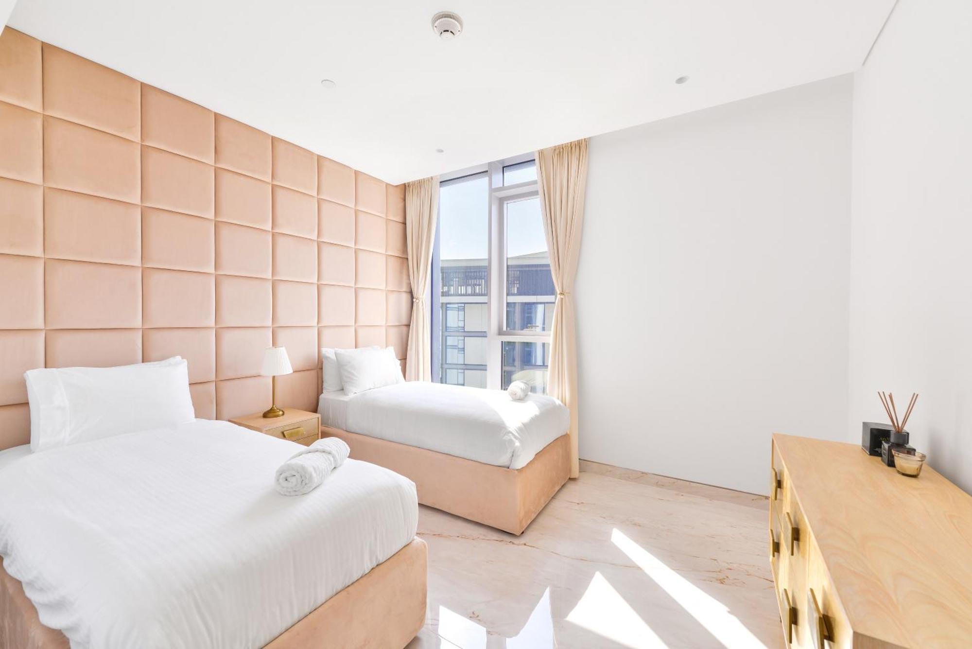 Premium 2+ 1 Bedroom In The Heart Of Bluewaters Island