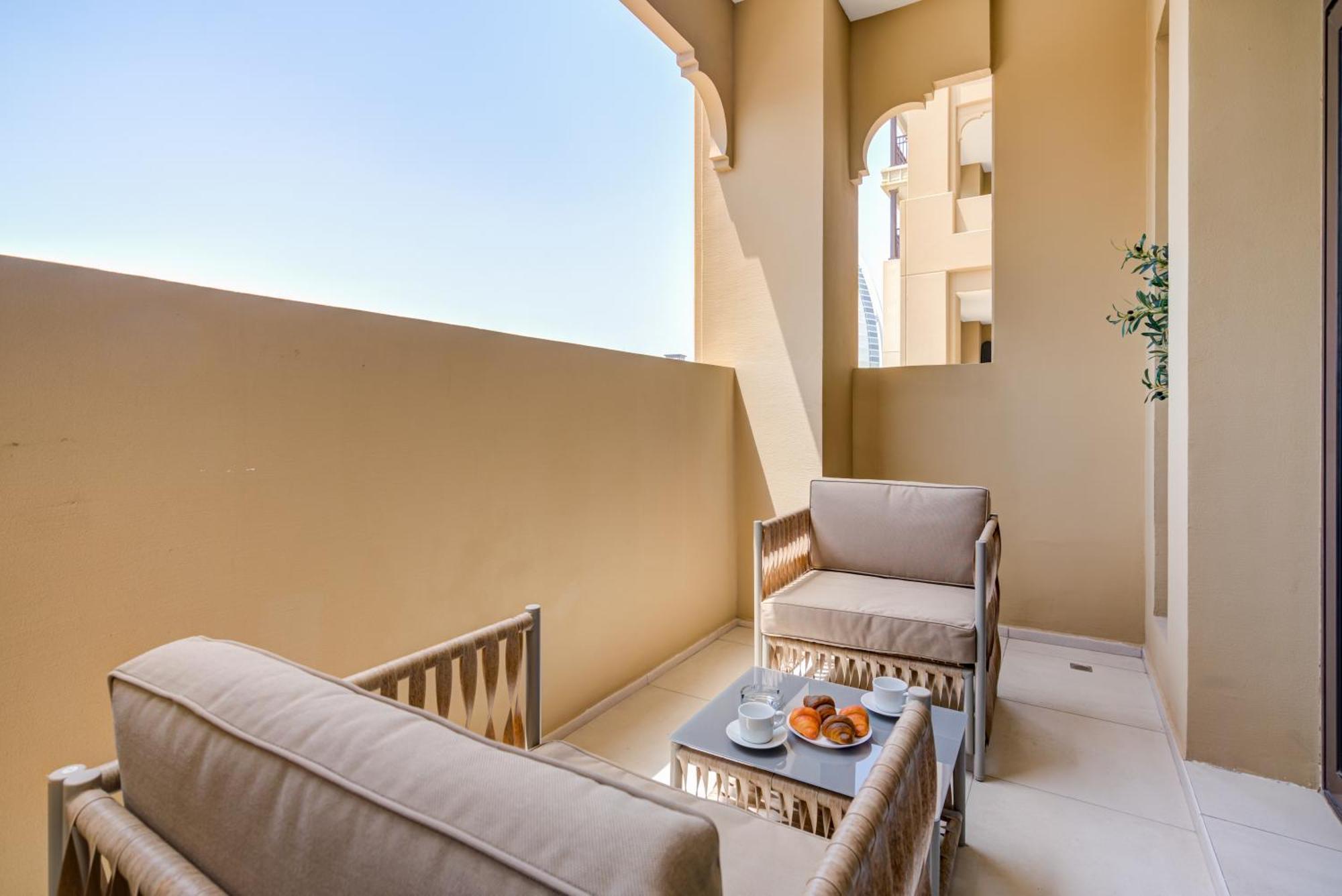 Apartment Trophy Luxe Jumeirah Retreat W Burj Al Arb Views
