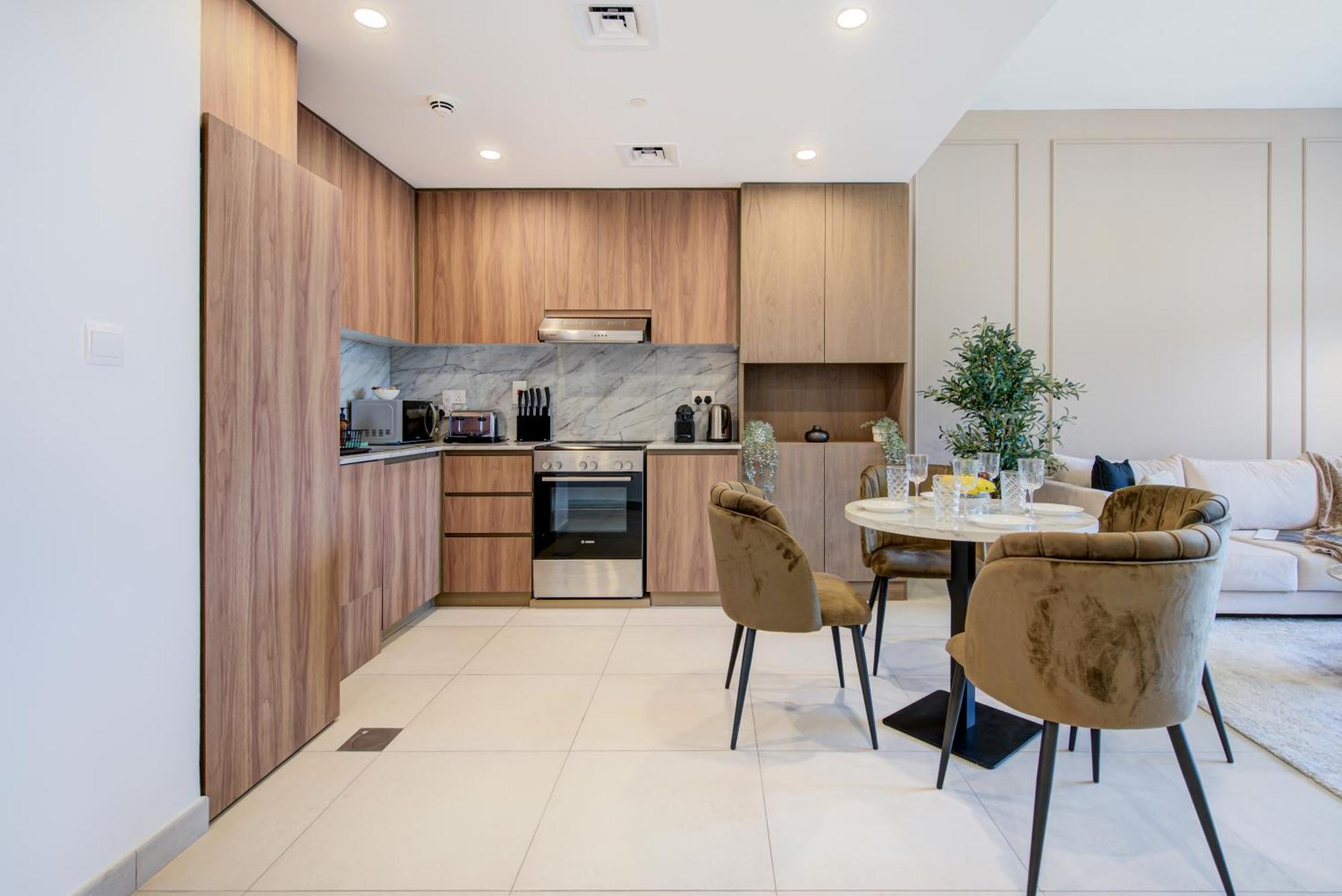 Apartment Trophy Luxe Jumeirah Retreat W Burj Al Arb Views