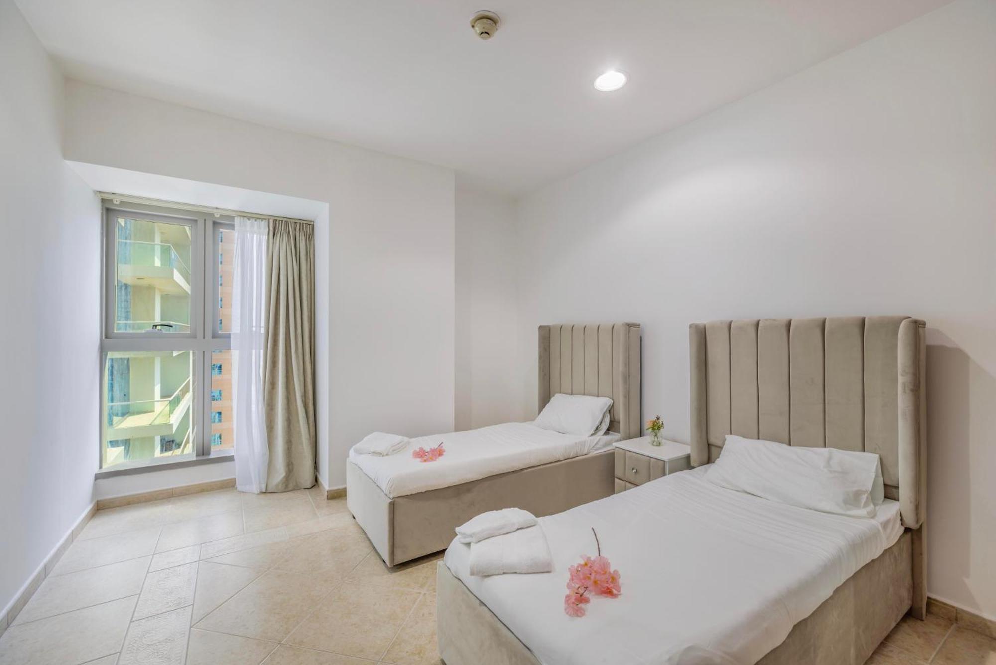 Friends&family - Large 3 Bedrooms With Sea View Marina Dubai