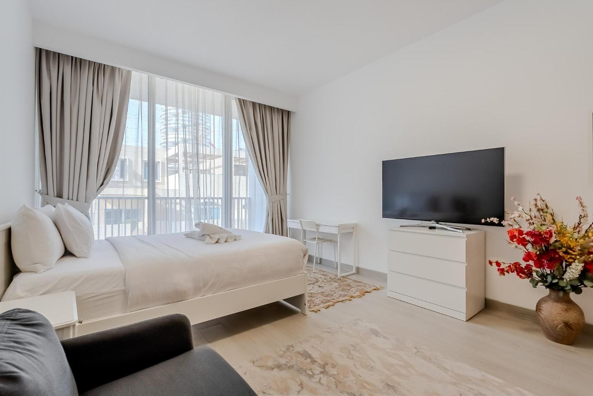 Apartment Modern And Cozy In Jvc I Luma Building *