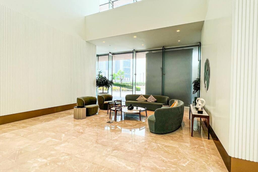 Apartment Luxury New 3 Beds Plus Maid Forte Tower *