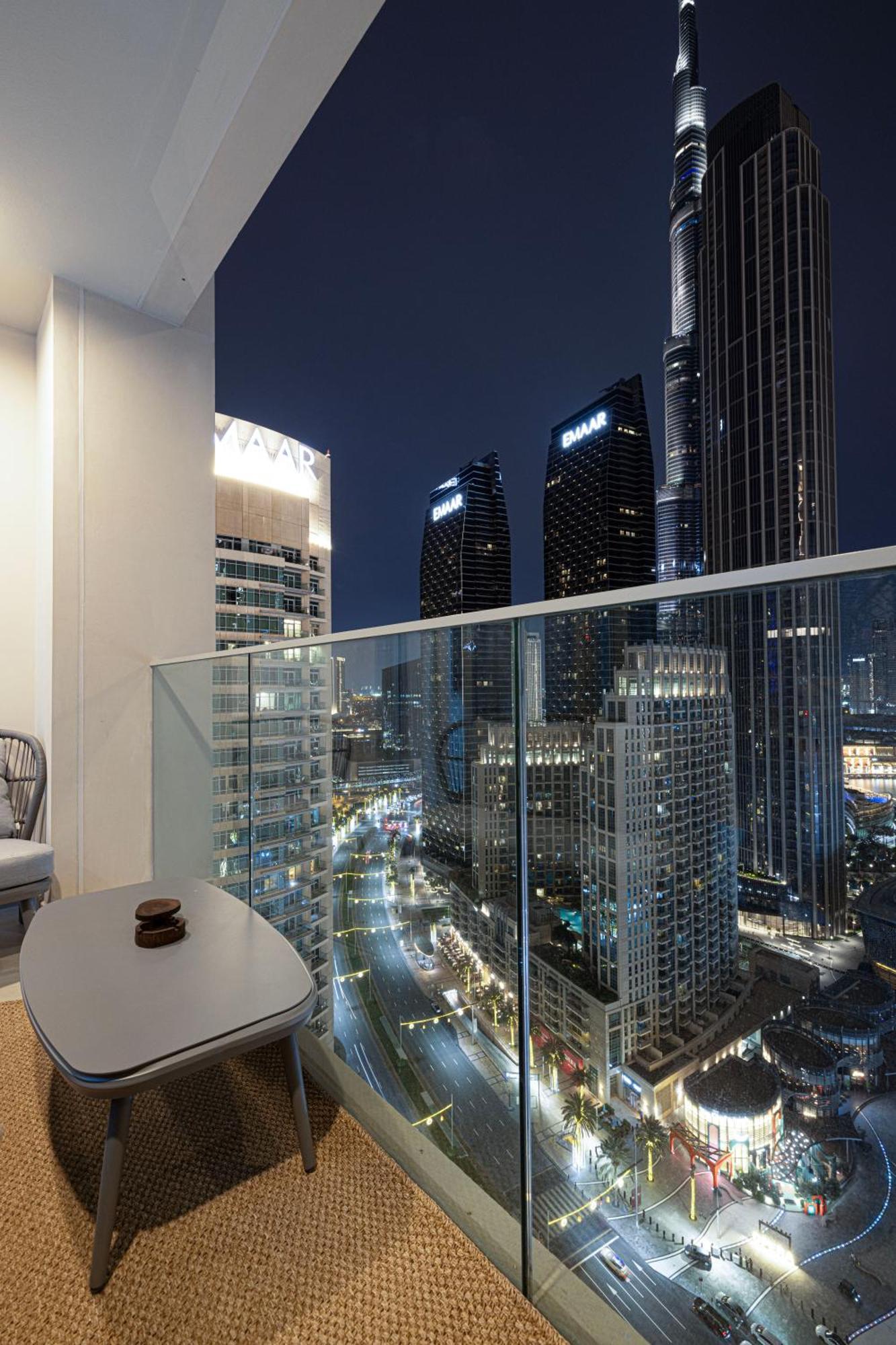 Apartment Luxury 4br Burj Khalifa & Fountain Views *