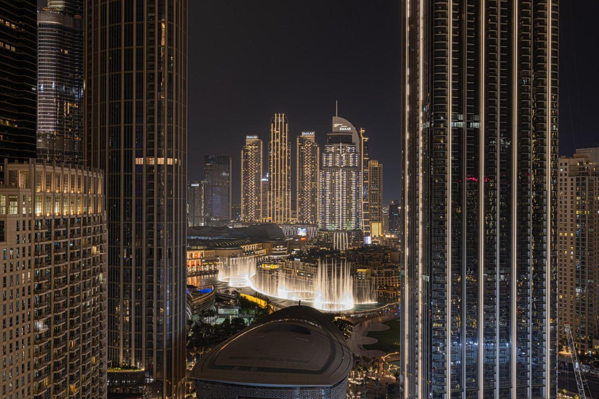 Apartment Luxury 4br Burj Khalifa & Fountain Views Dubai