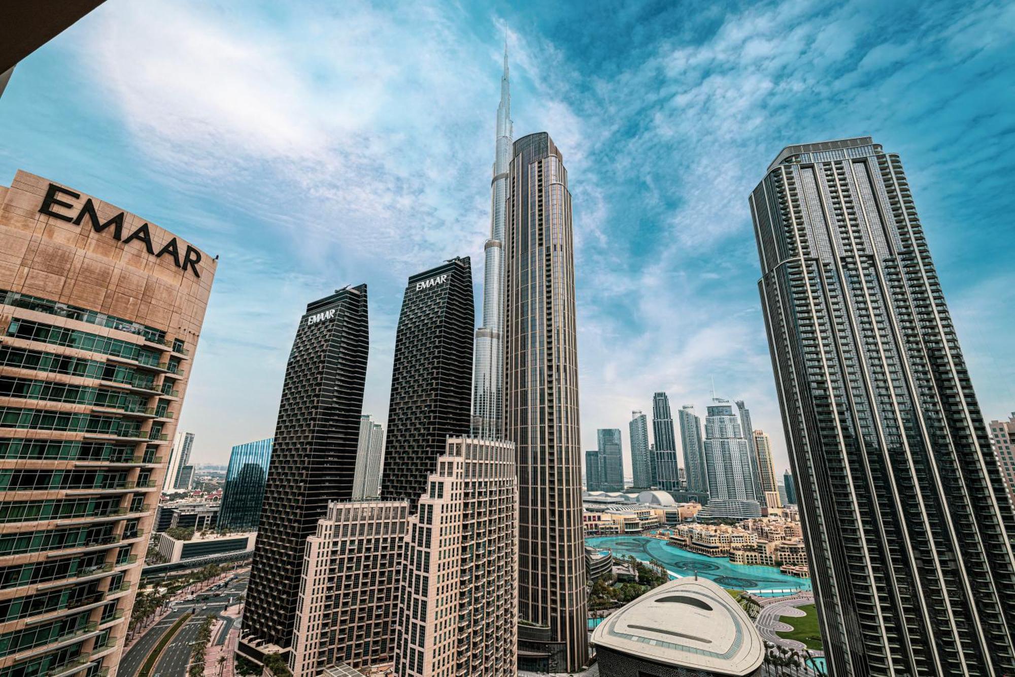 Apartment Luxury 4br Burj Khalifa & Fountain Views *