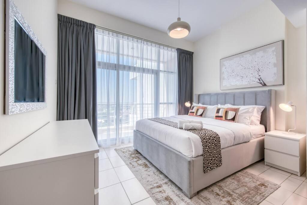 Two Bedroom Loft In Royale 1 Sports City