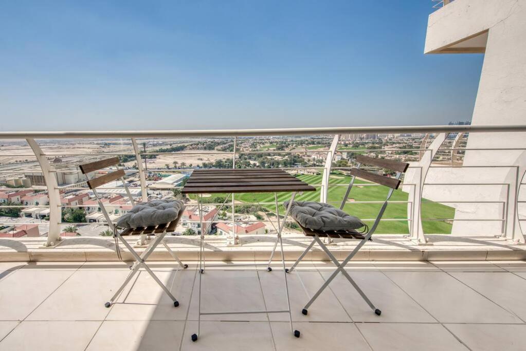 Two Bedroom Loft In Royale 1 Sports City
