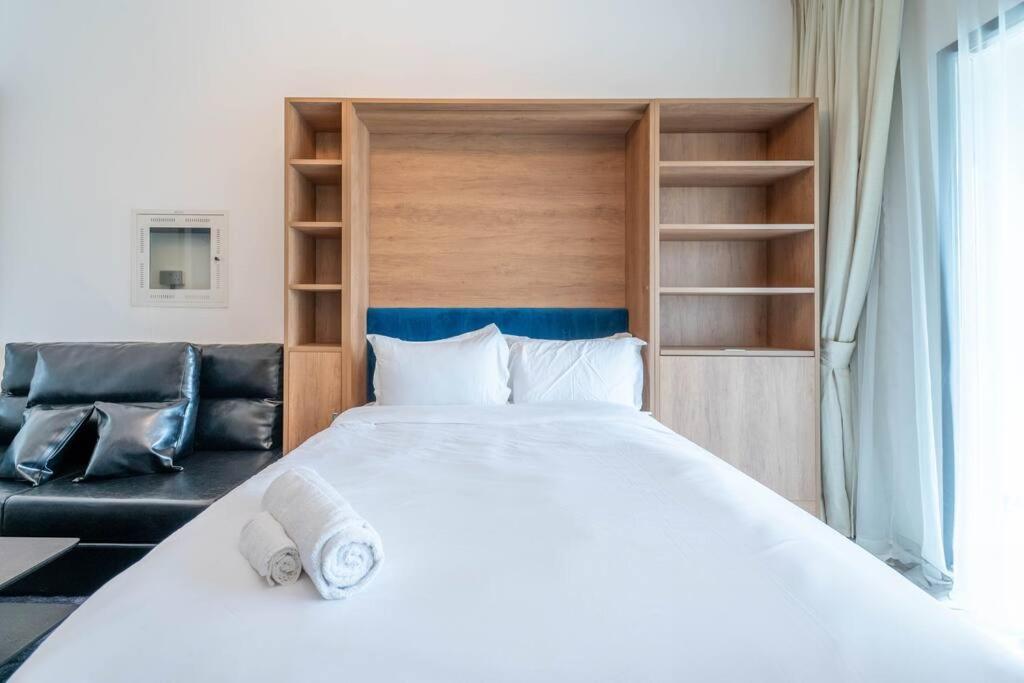 Apartment In Resotz Arjan - Close To Miracle Garden *