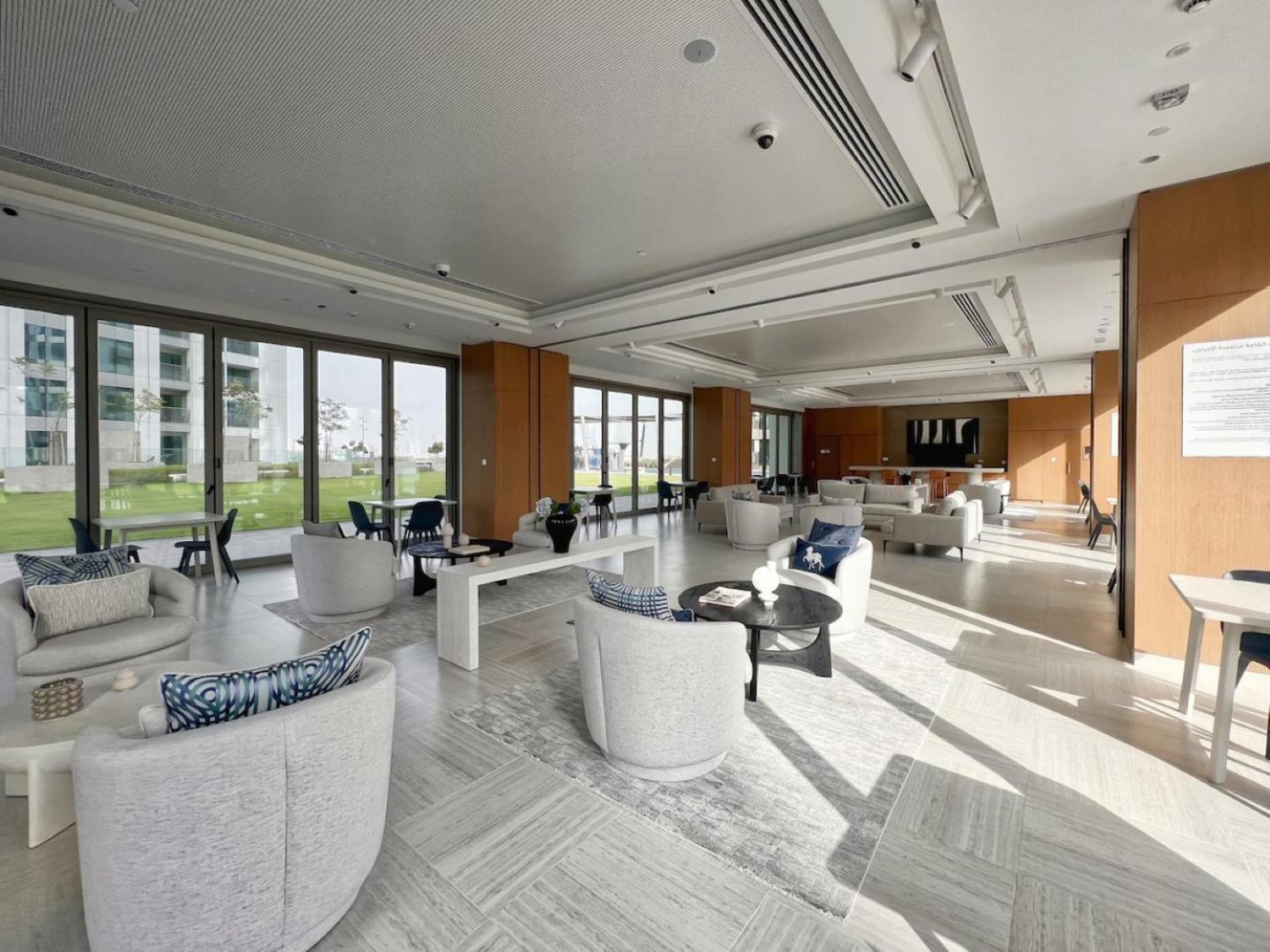 The Smart Concierge - Downtown Views 2 Dubai