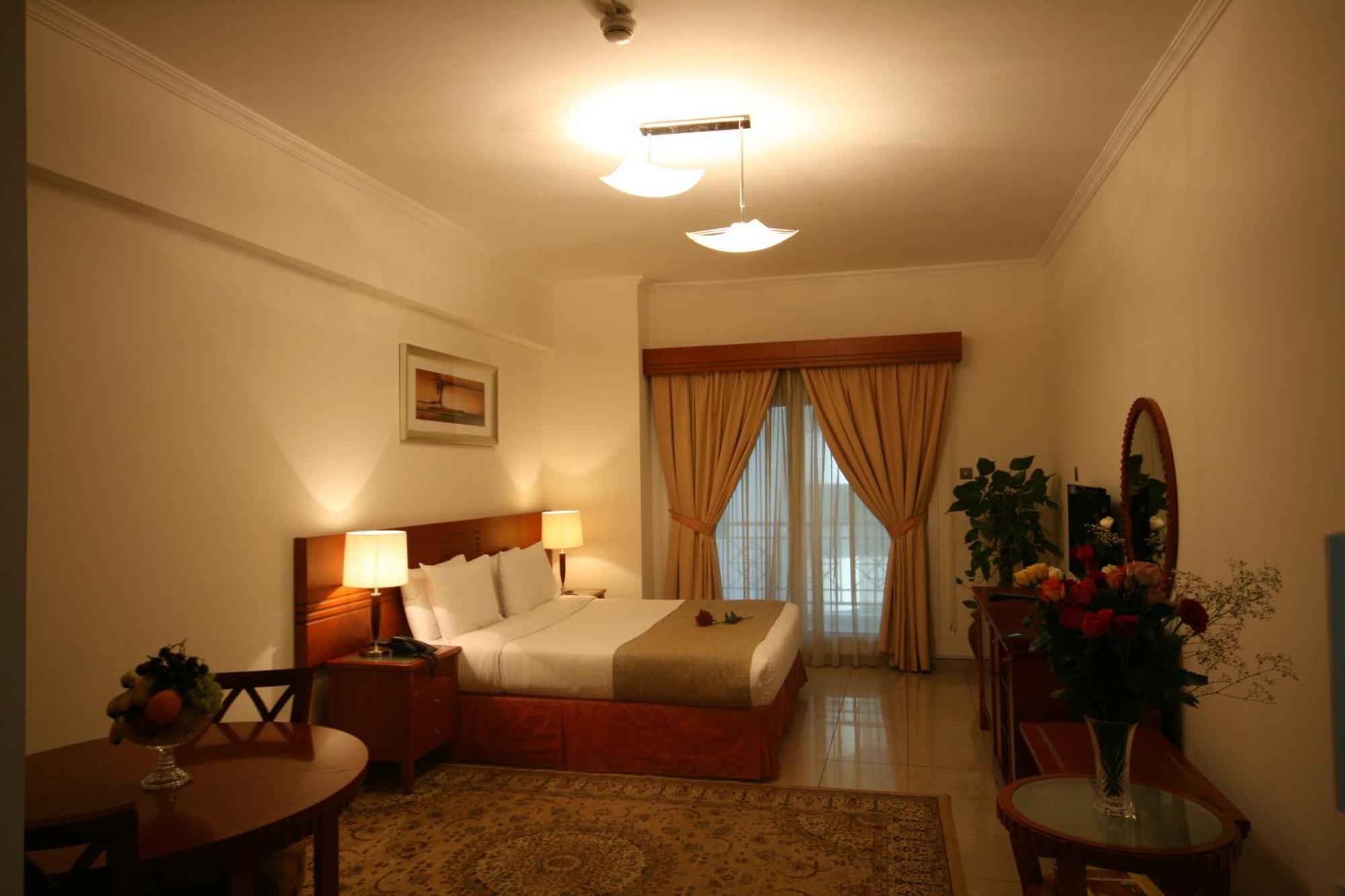 Aparthotel Rose Garden - Bur 3*