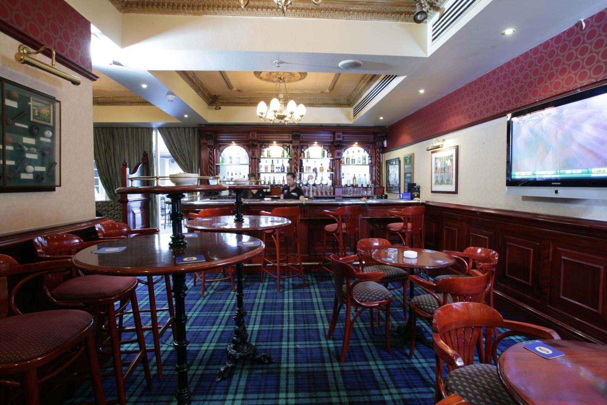 Chelsea Plaza Hotel