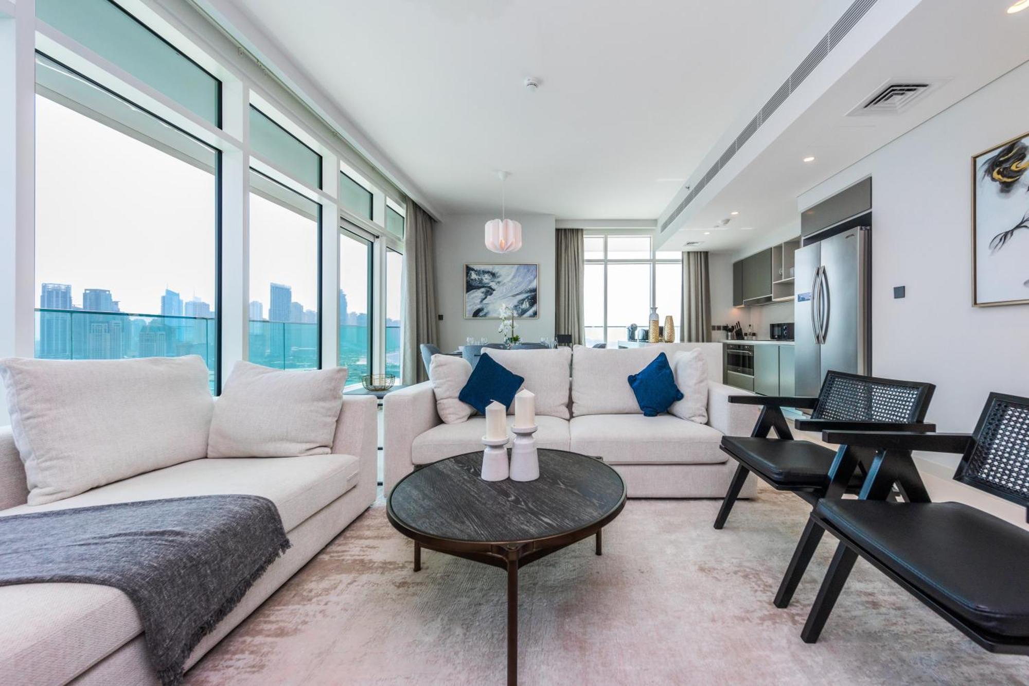Eden's Homes & - Sunrise Bay Emaar Beachfront Apartment