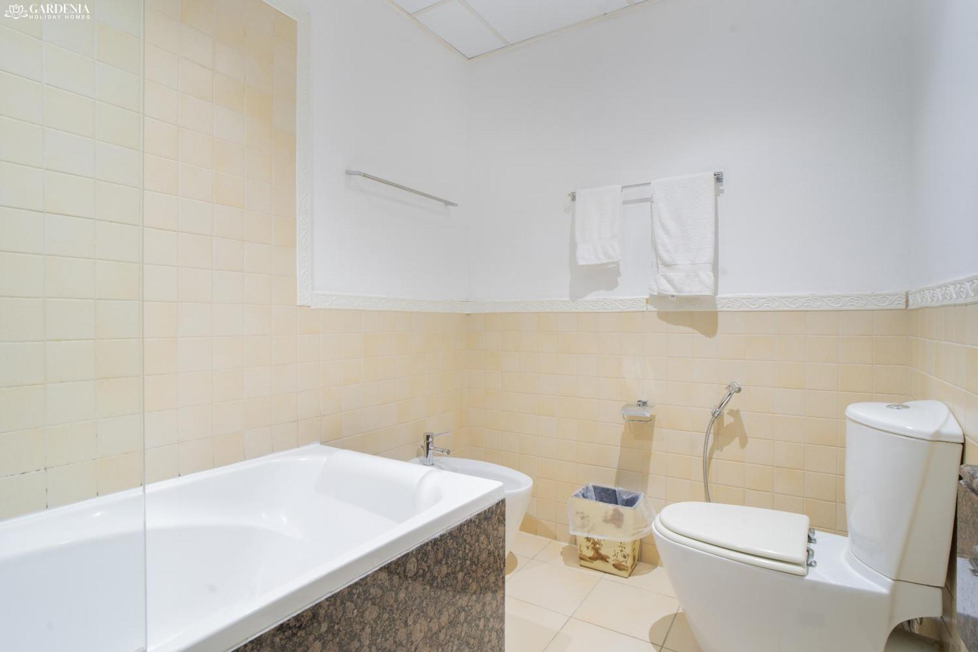 Apartment Jbr The Walk Rimal 6 - 3 Bedroom Maid 2m Walking To *