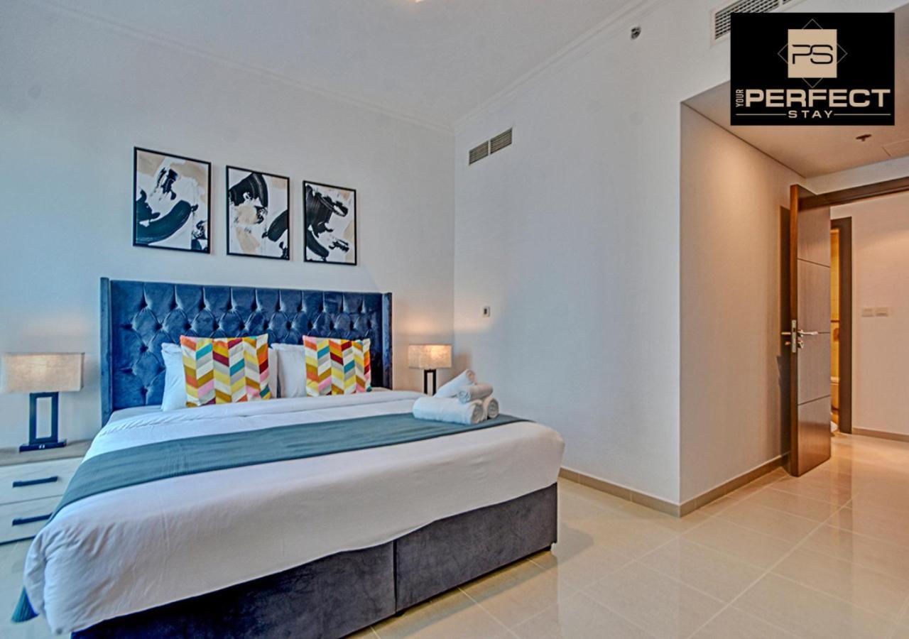Modern By Your Perfect Short Lets With Balcony And Marina Views Apartment *