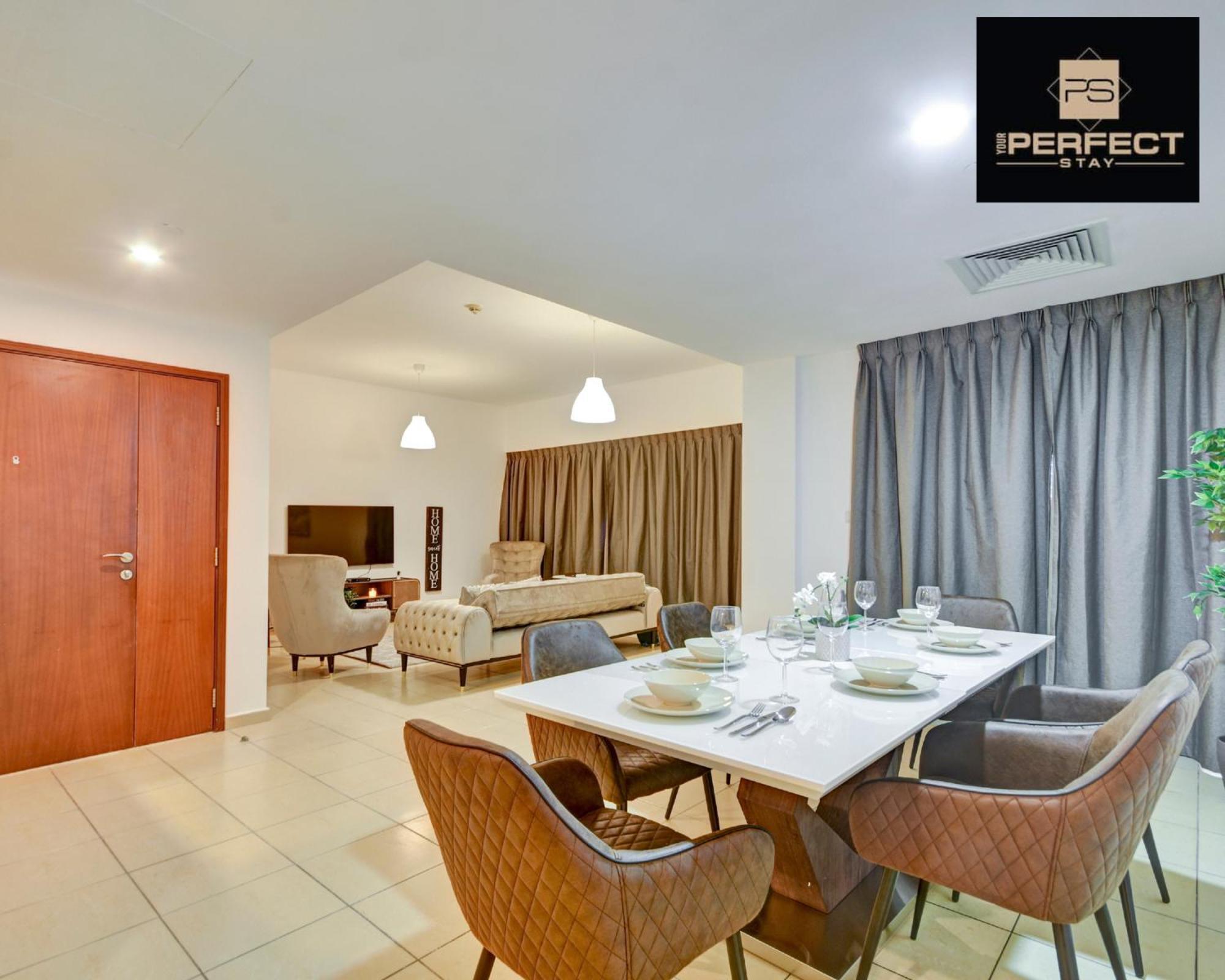 Jumeirah Beach Residence: Marina Views & Luxury Amenities *