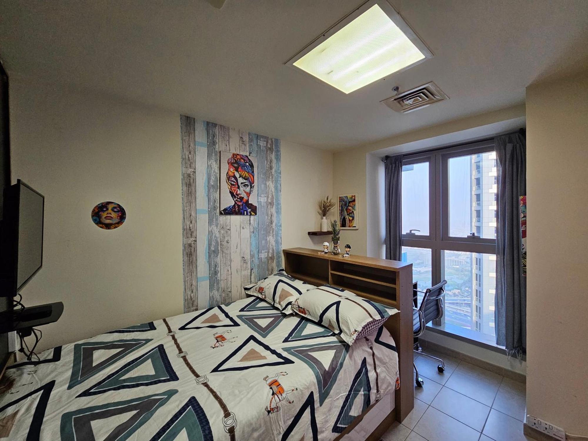 Homestay Super Host At Highest Residential Tower In The World, Private In A Shared *