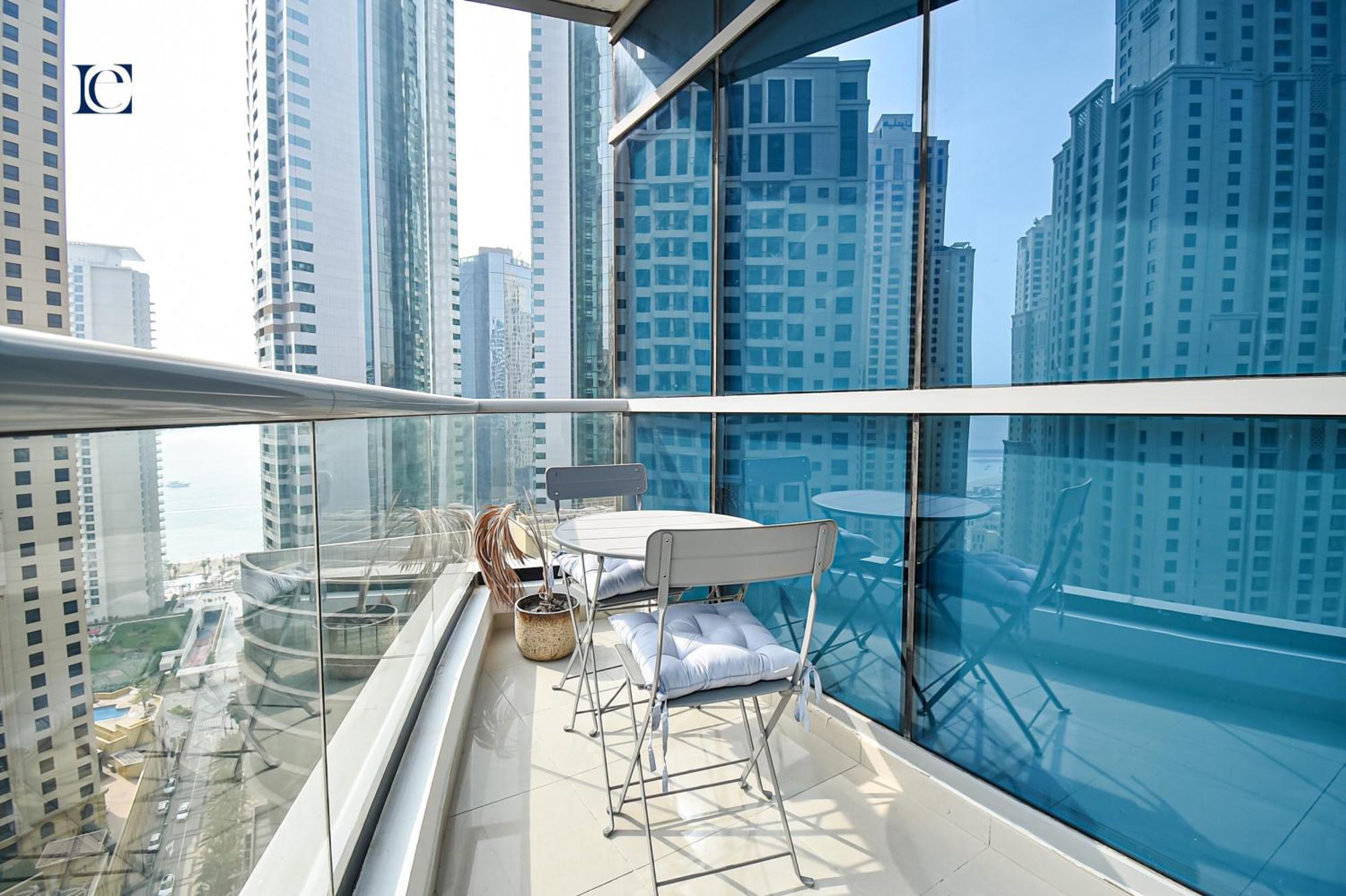 Apartment Luxury Escapes - Spacious With Balcony & Marina View - Bay