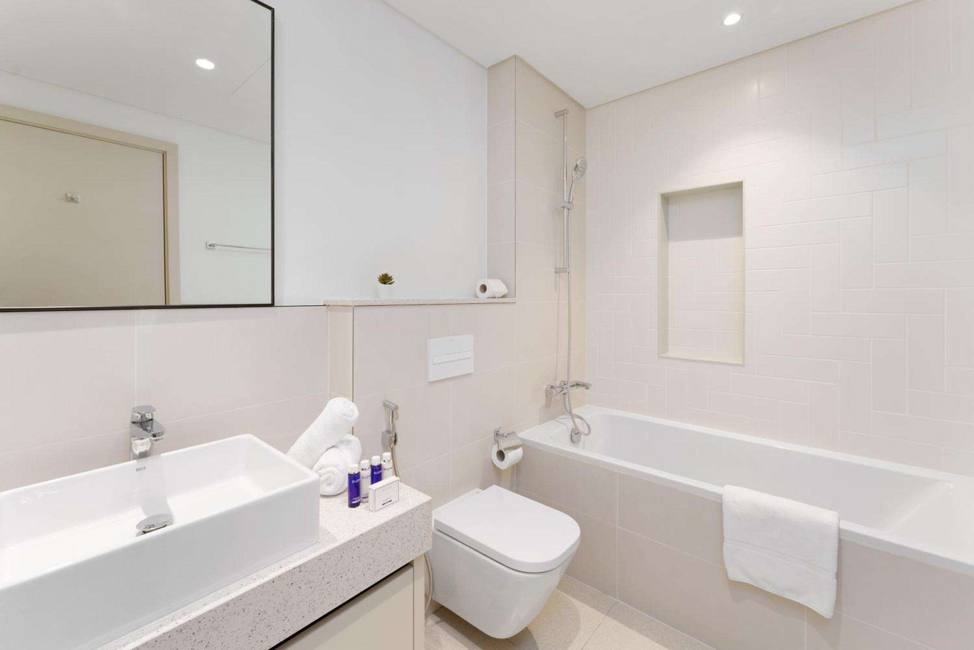 Apartment Maison Privee - Exclusive W/ Unmatched Marina Vistas *