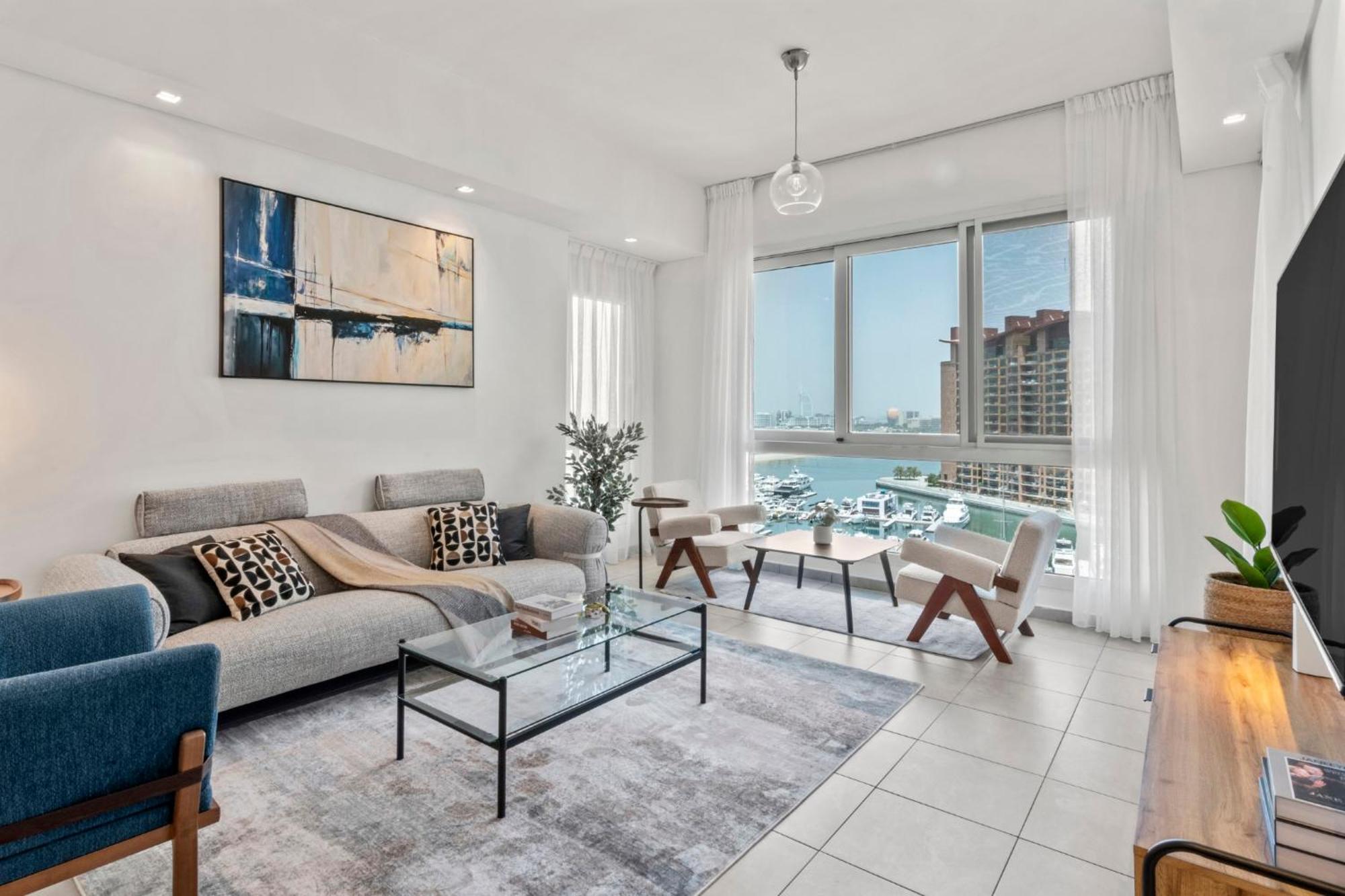 Luxurious 2br In The Palm Jumeirah Apartment