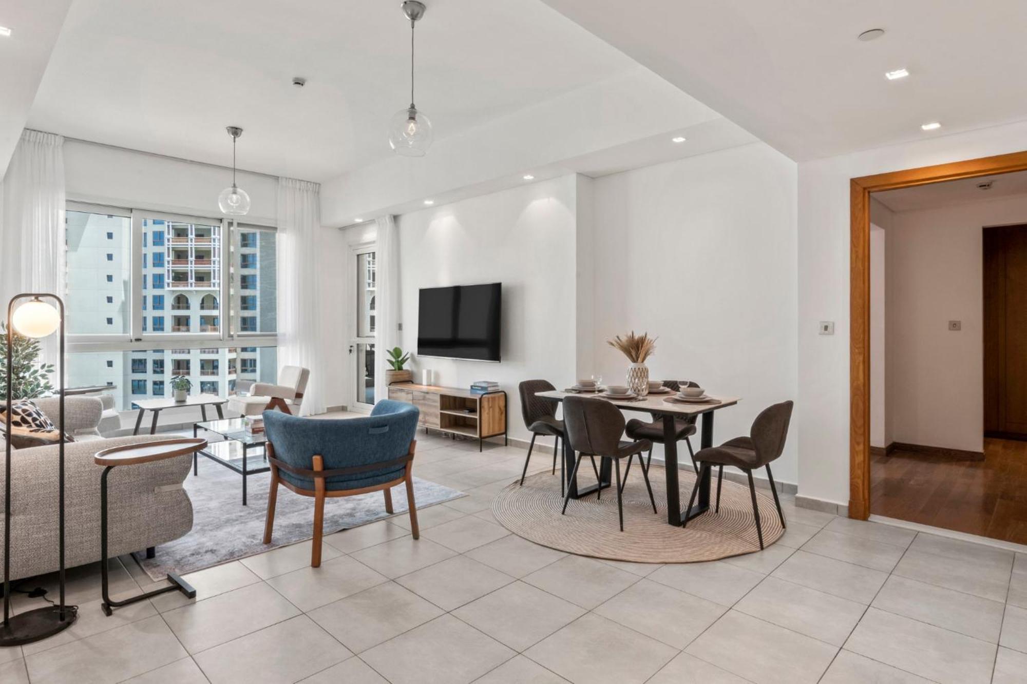Luxurious 2br In The Palm Jumeirah