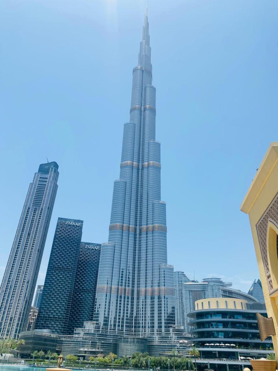 Luxurious Burj View Oasis 2 Bedroom
