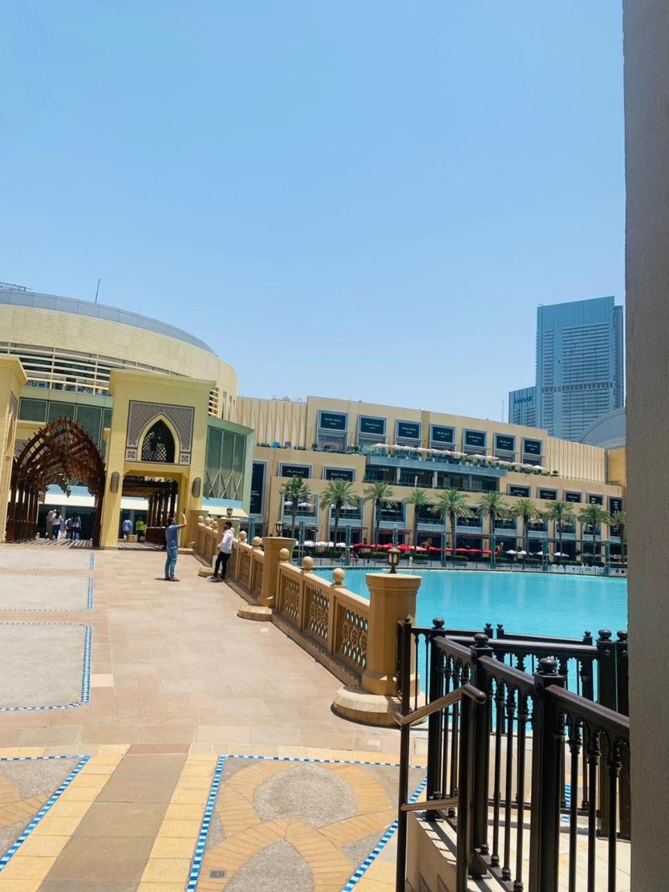 Luxurious Burj View Oasis 2 Bedroom * Dubai