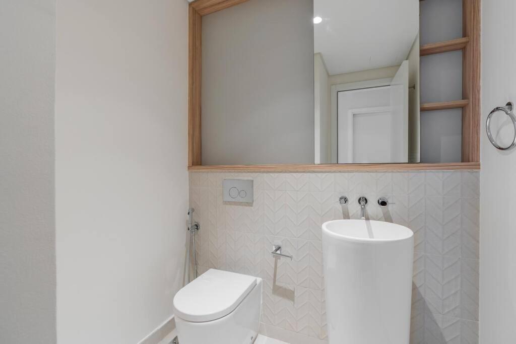 Amazing 2 Bedroom - Pool - Ellington Wilton Terraces * Dubai