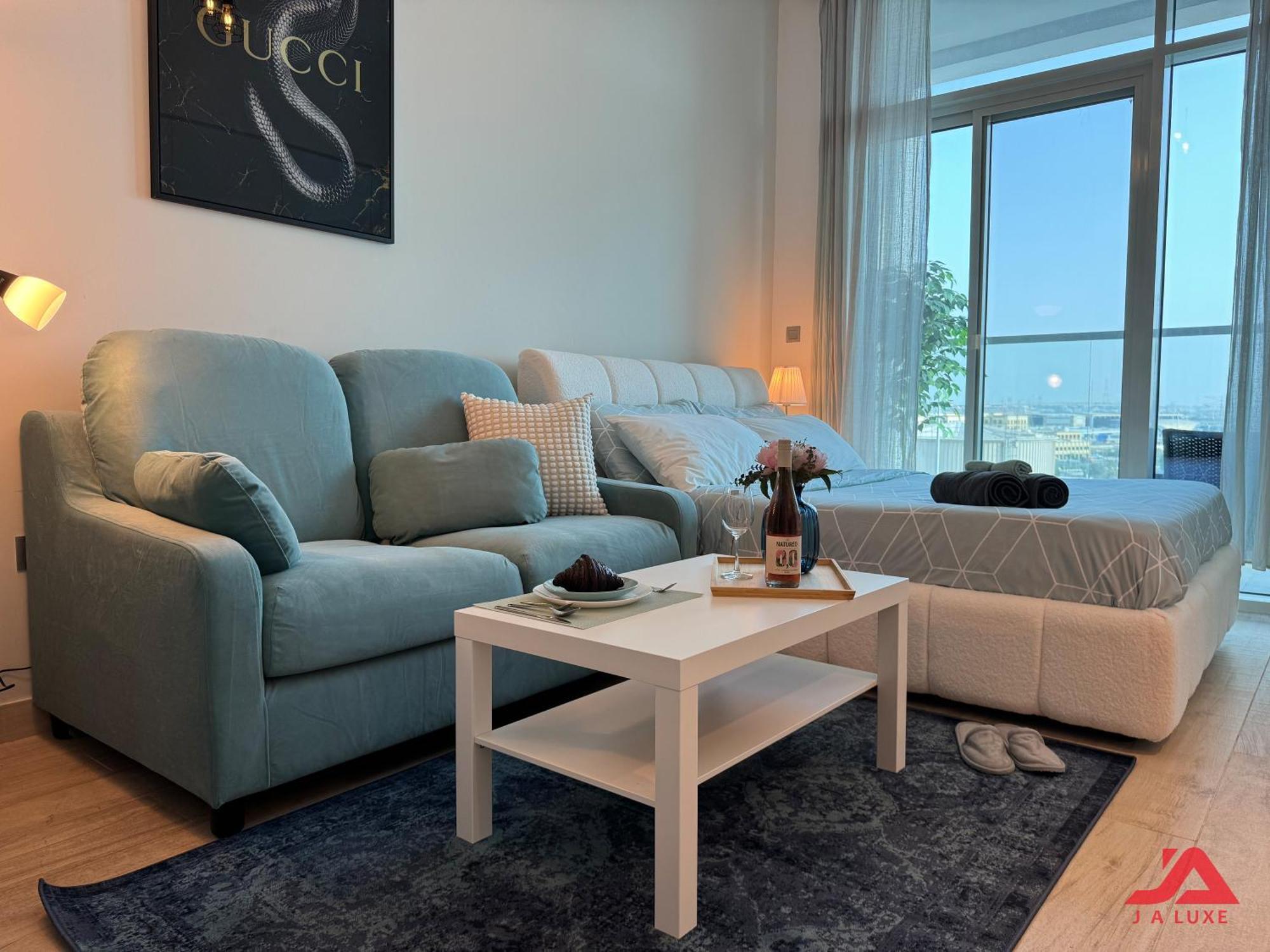 Warm Cozy Partial Sea View In Marina With Modern Gym & Pool, Steps To Jbr Beach, Marina Walk & Metro * Dubai