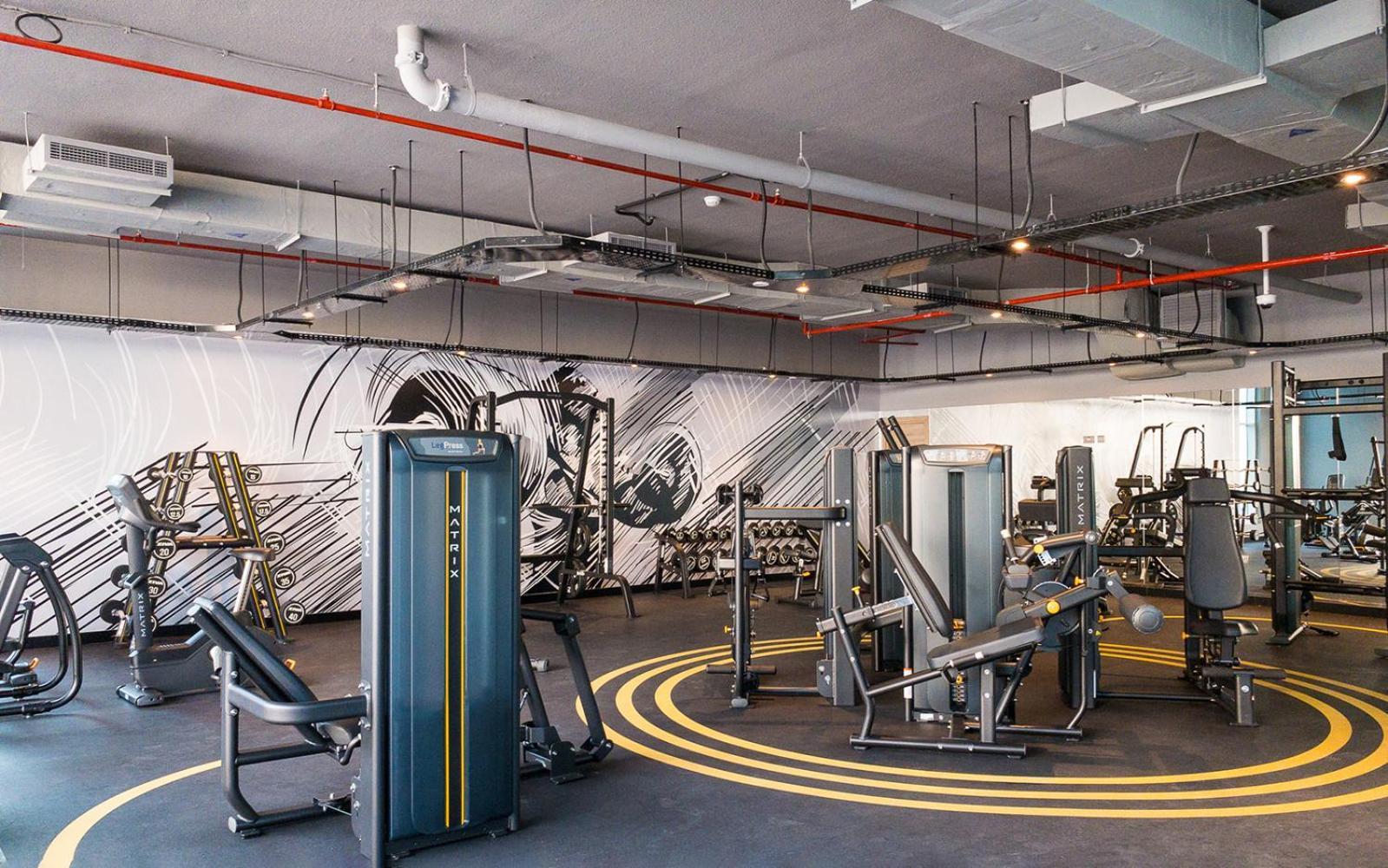 Apartment Warm Cozy Partial Sea View In Marina With Modern Gym & Pool, Steps To Jbr Beach, Marina Walk & Metro