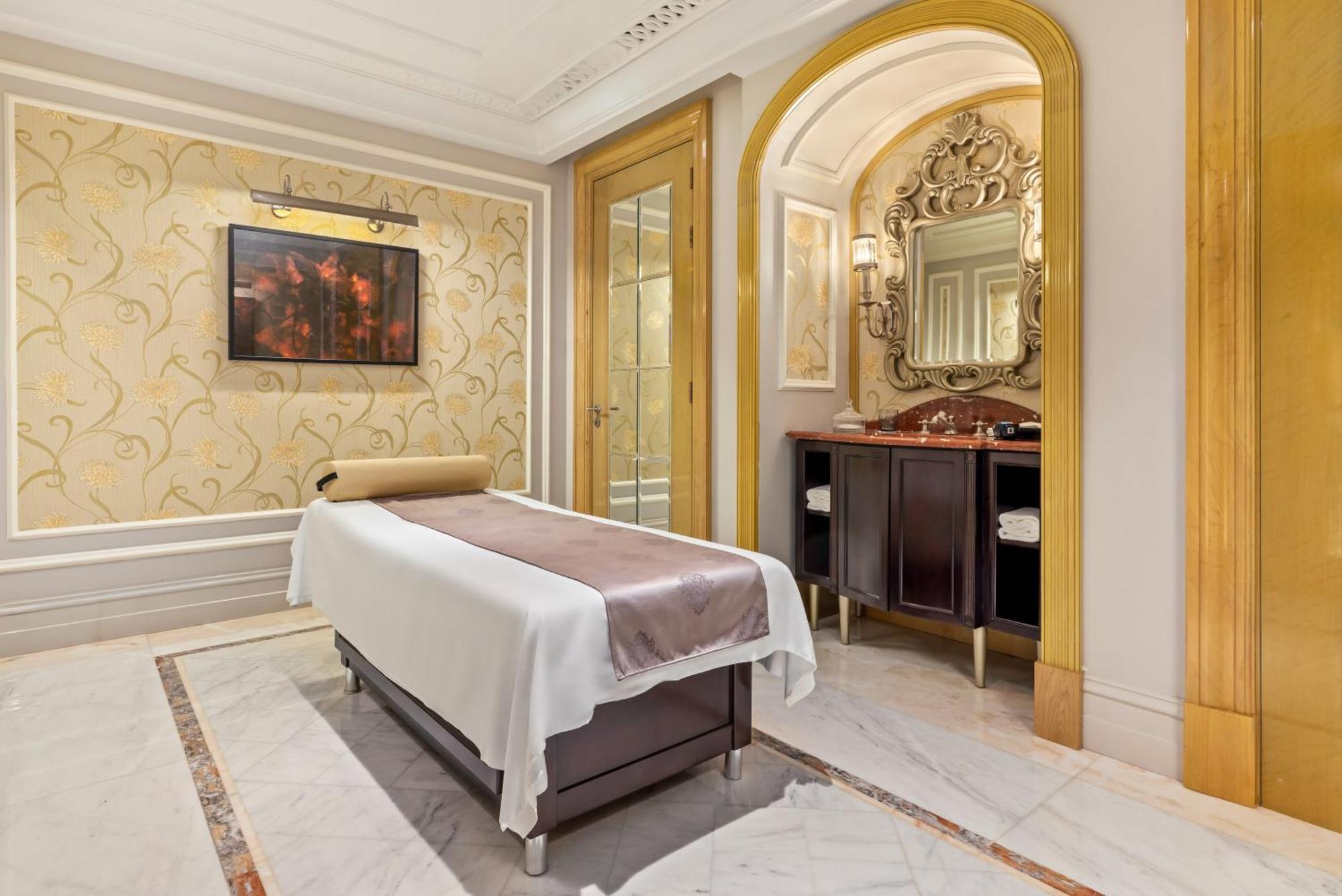 Al Habtoor Palace - Preferred & Hotel