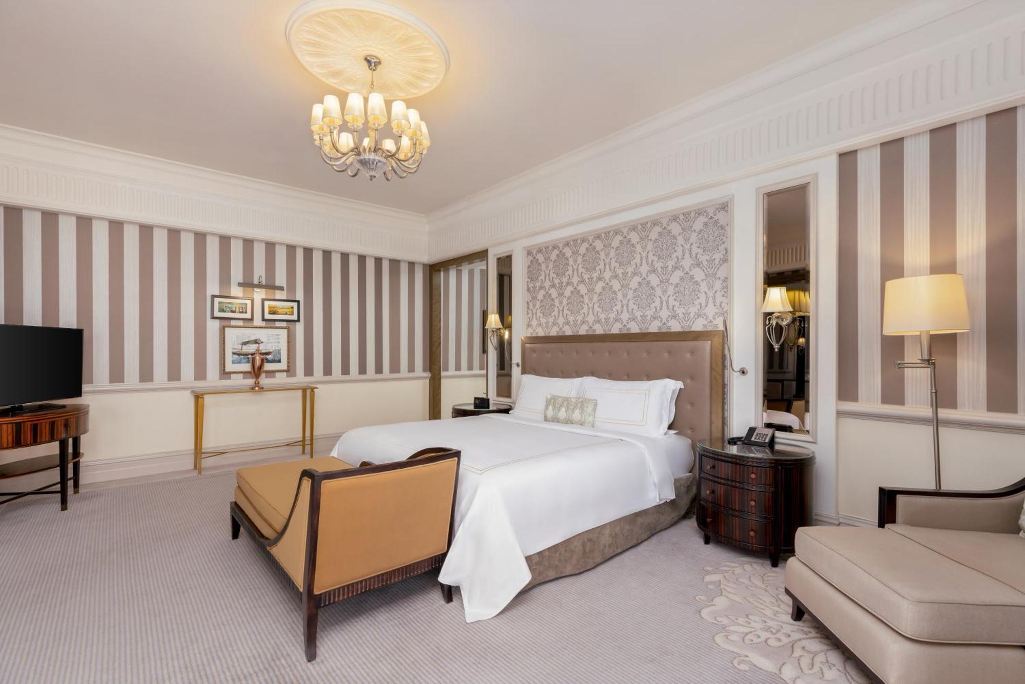 Hotel Al Habtoor Palace - Preferred & Dubai