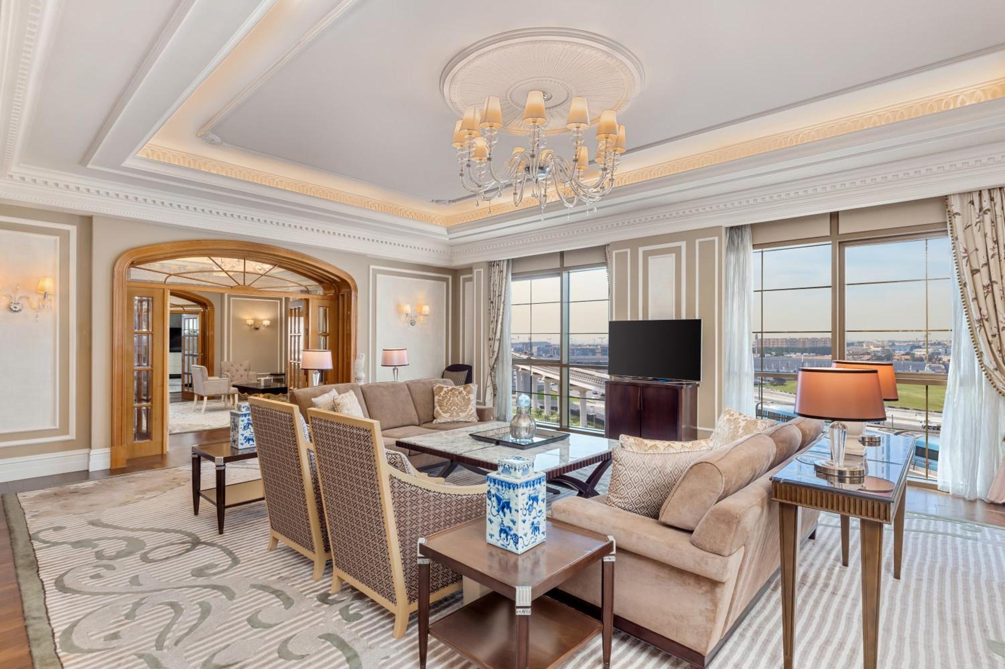Hotel Al Habtoor Palace - Preferred & 5*