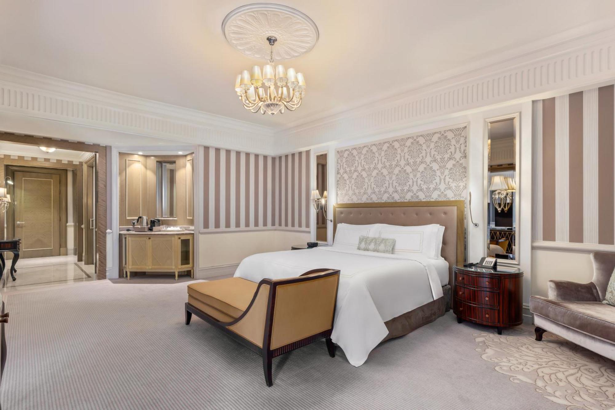 Al Habtoor Palace - Preferred &
