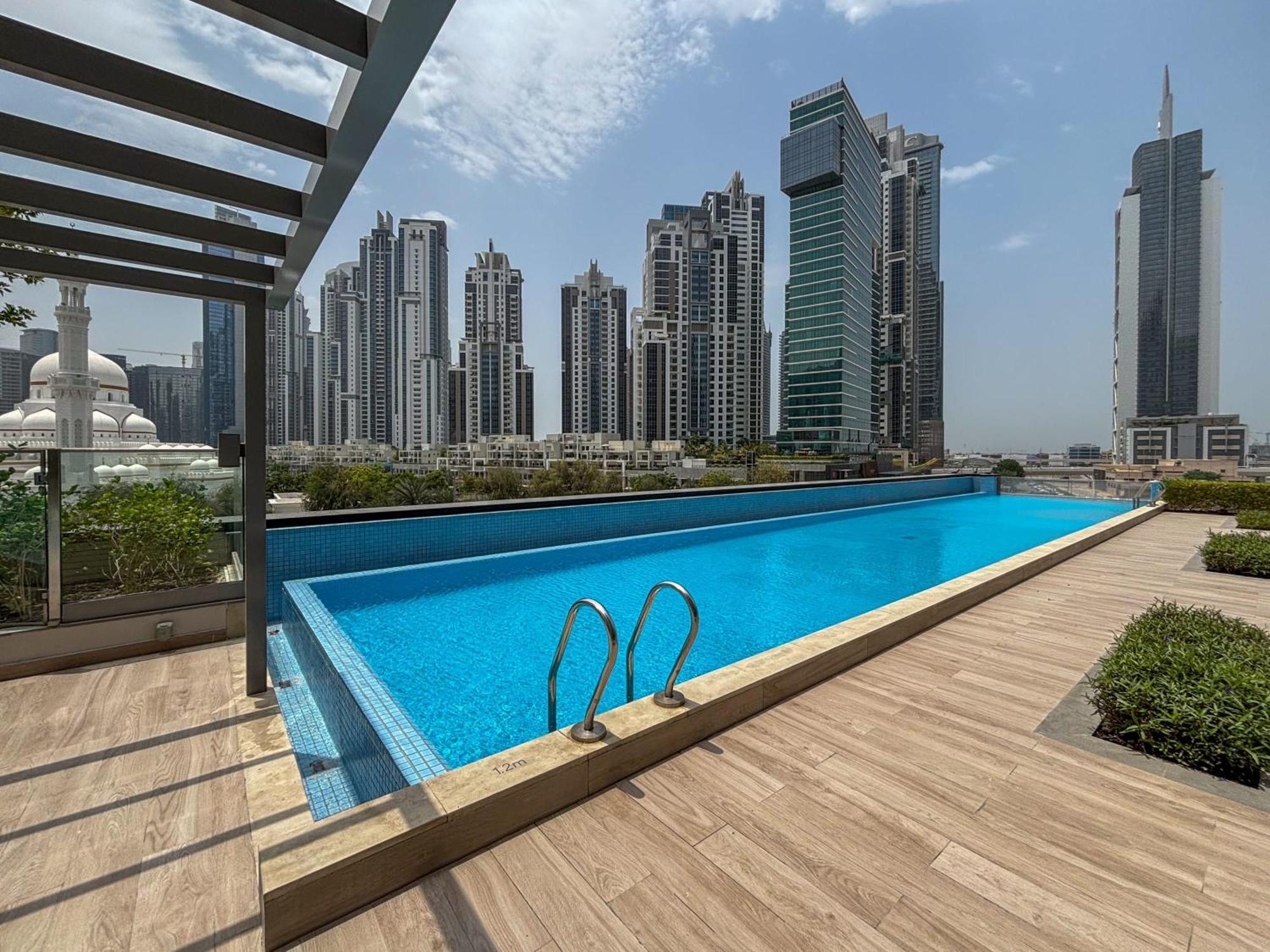 Apartment Frank Porter - Dt1 Tower Dubai