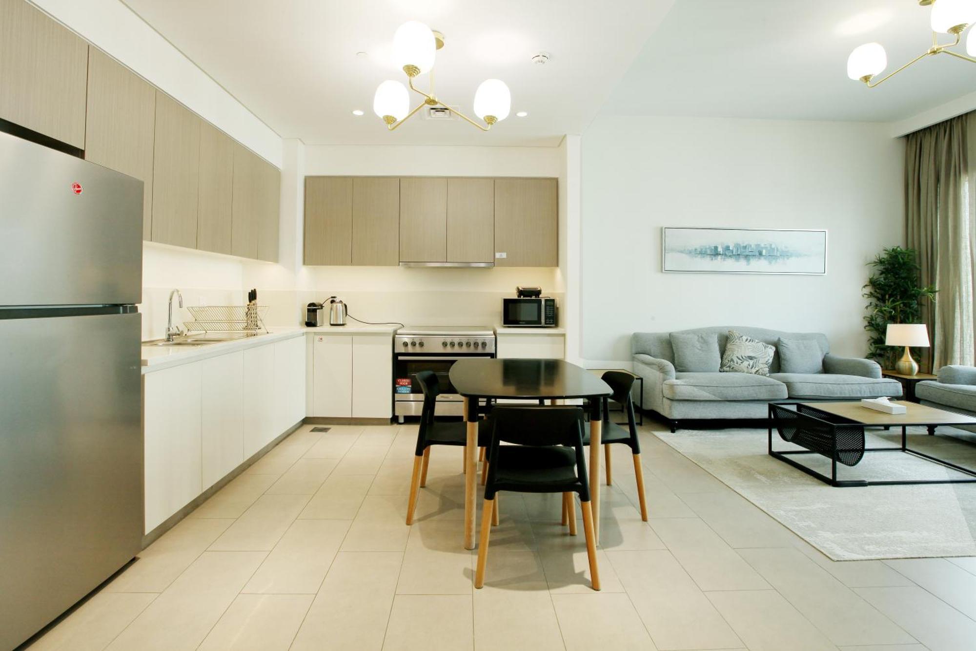 Brown Stone Homes Hills Apartment *