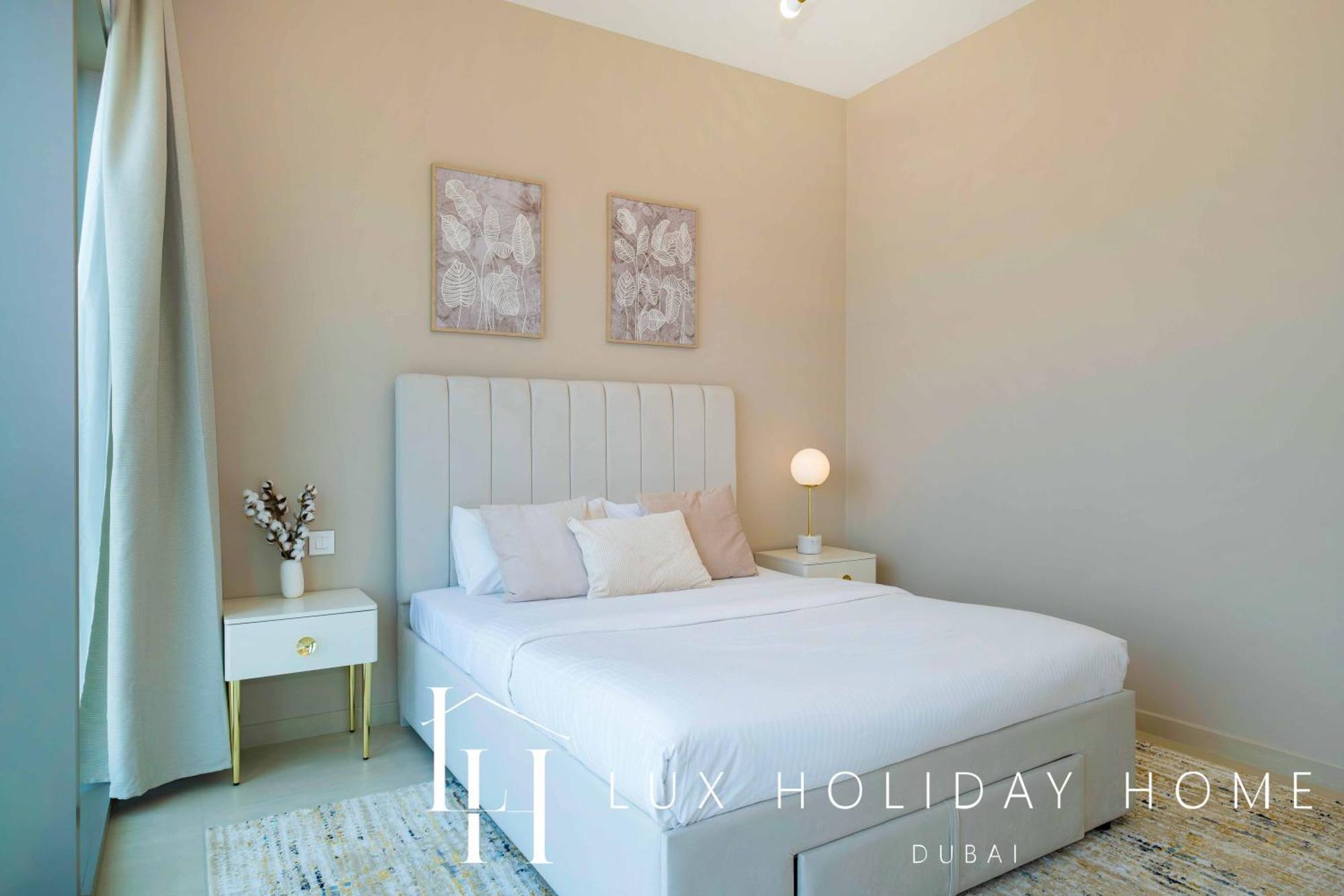 Lux The Burj Khalifa Downtown View Apartment *