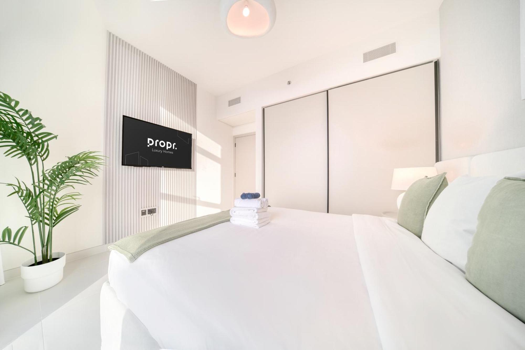 Marina Vista 1br Sea View Luxury Escape Dubai
