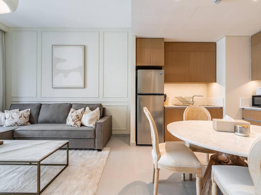 Serenity Cove: 1br Luxury Retreat Apartment